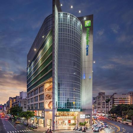 Holiday Inn Express Taichung Park, An Ihg Hotel Extérieur photo