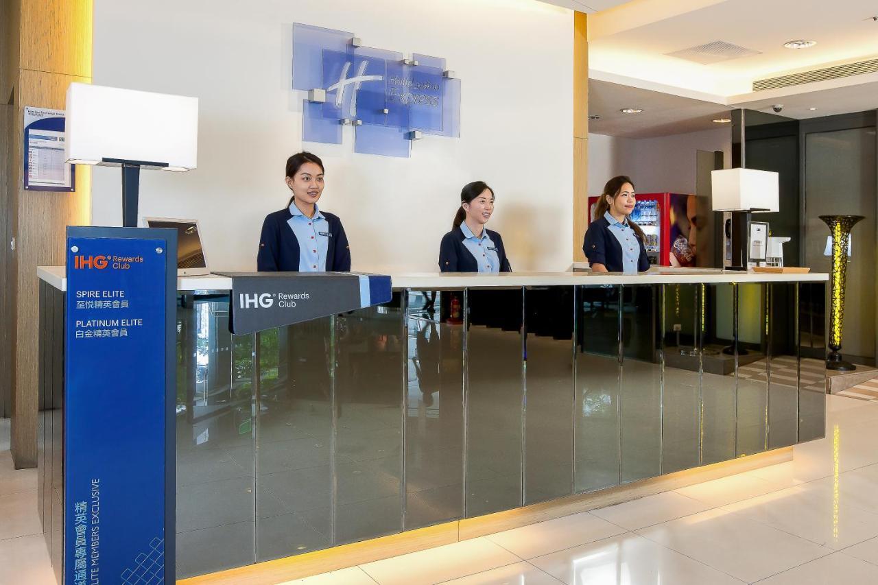 Holiday Inn Express Taichung Park, An Ihg Hotel Extérieur photo